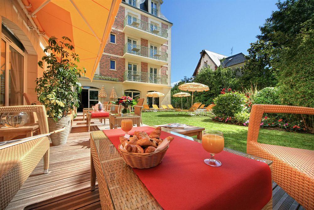 La Closerie Spa & Residence Hotel Ντοβίλ Εστιατόριο φωτογραφία