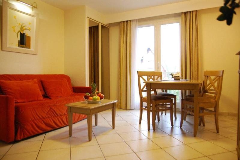 La Closerie Spa & Residence Hotel Ντοβίλ Εξωτερικό φωτογραφία