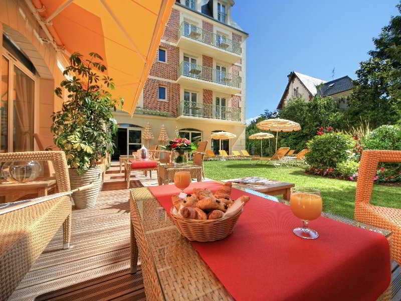 La Closerie Spa & Residence Hotel Ντοβίλ Εξωτερικό φωτογραφία